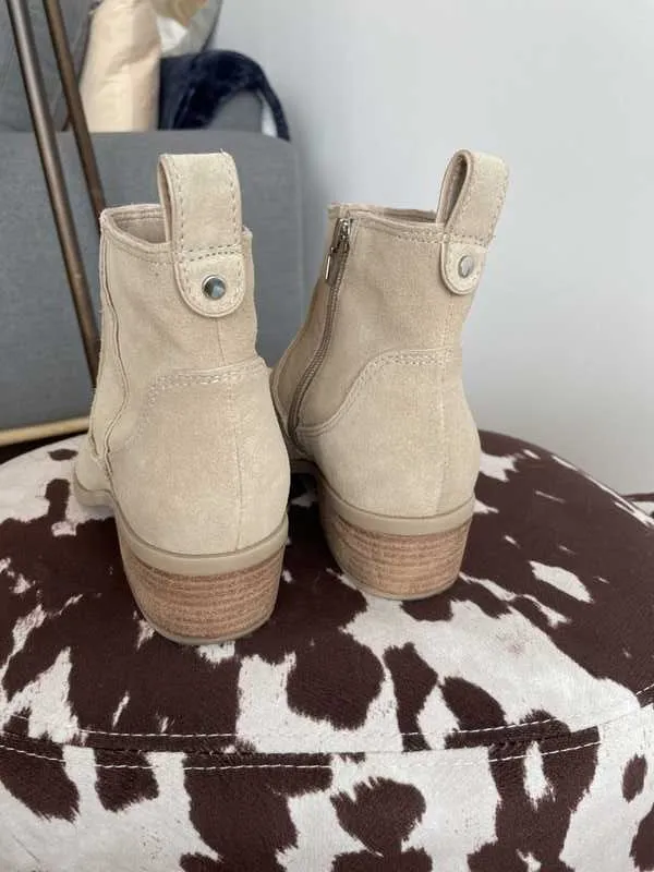 ABLE BOOTIES DUNE SUEDE re:vita