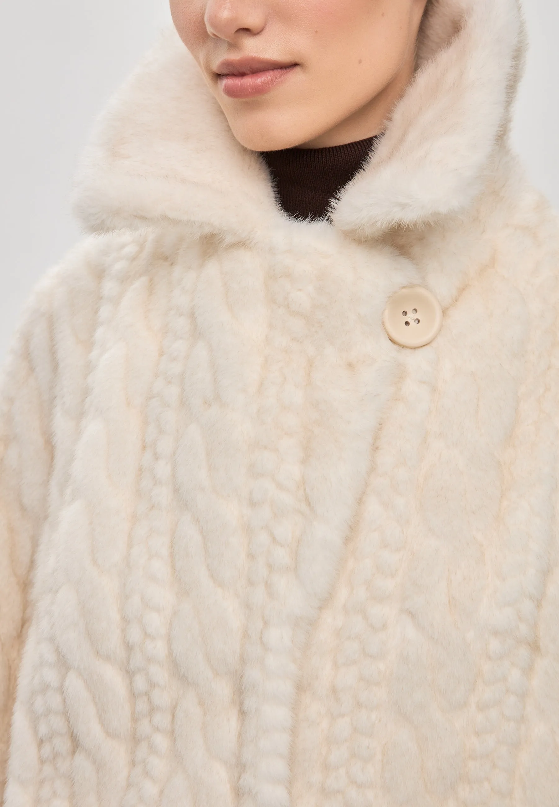 Elegant Cream Cable Knit Faux Fur Coat Hildi