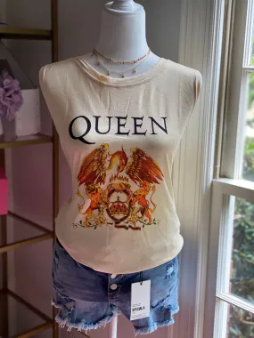 Queen graphic tee